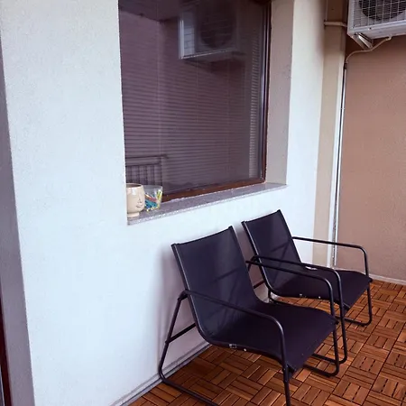 With Sea View דירה *